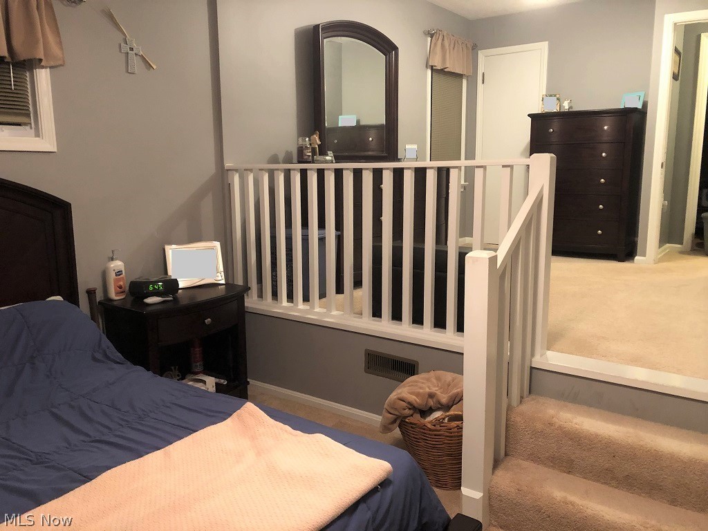 6399 Stanbury Road Parma, OH 44129 - Photo 5 of 20 Gallery Image 5