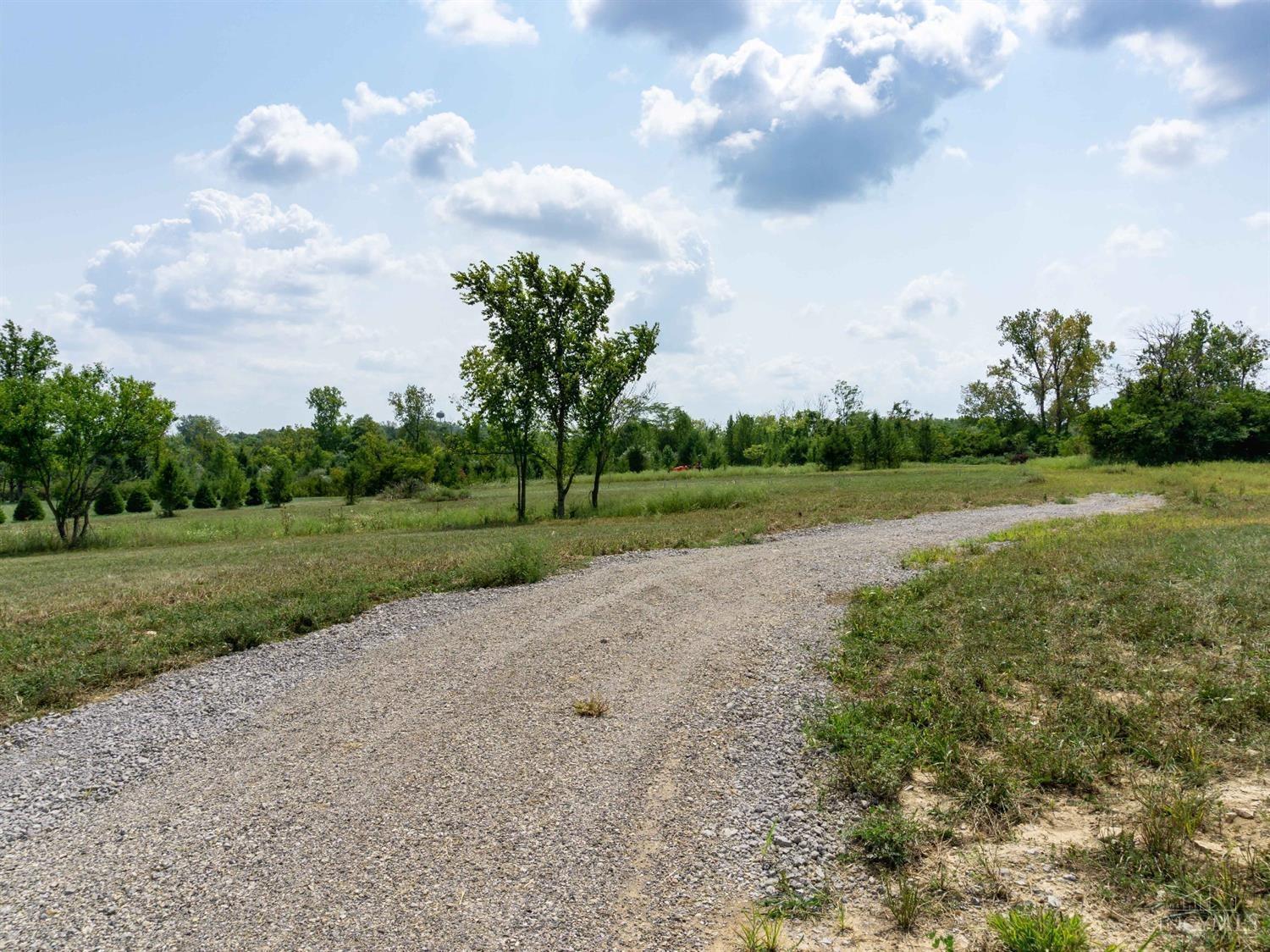 135 Beissinger Road Hamilton, OH 45013 - Photo 11 of 17
