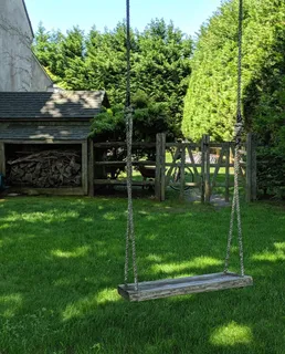 Undisclosed Address, Southampton, NY 11968