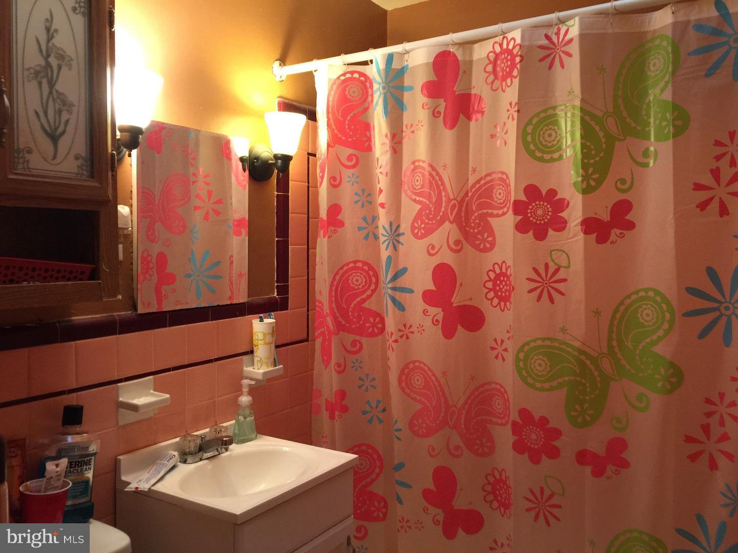 6819 Rutland Street Philadelphia, PA 19149 - Photo 11 of 16 Gallery Image 11