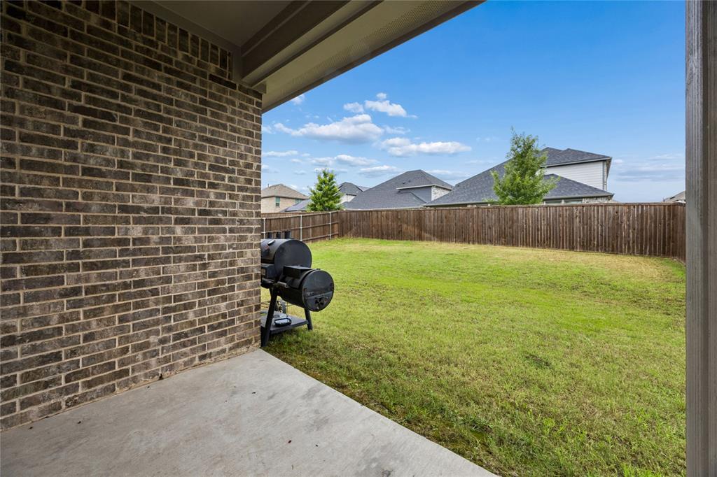 638 Hazeltine Road Red Oak, TX 75154 - Photo 22 of 29