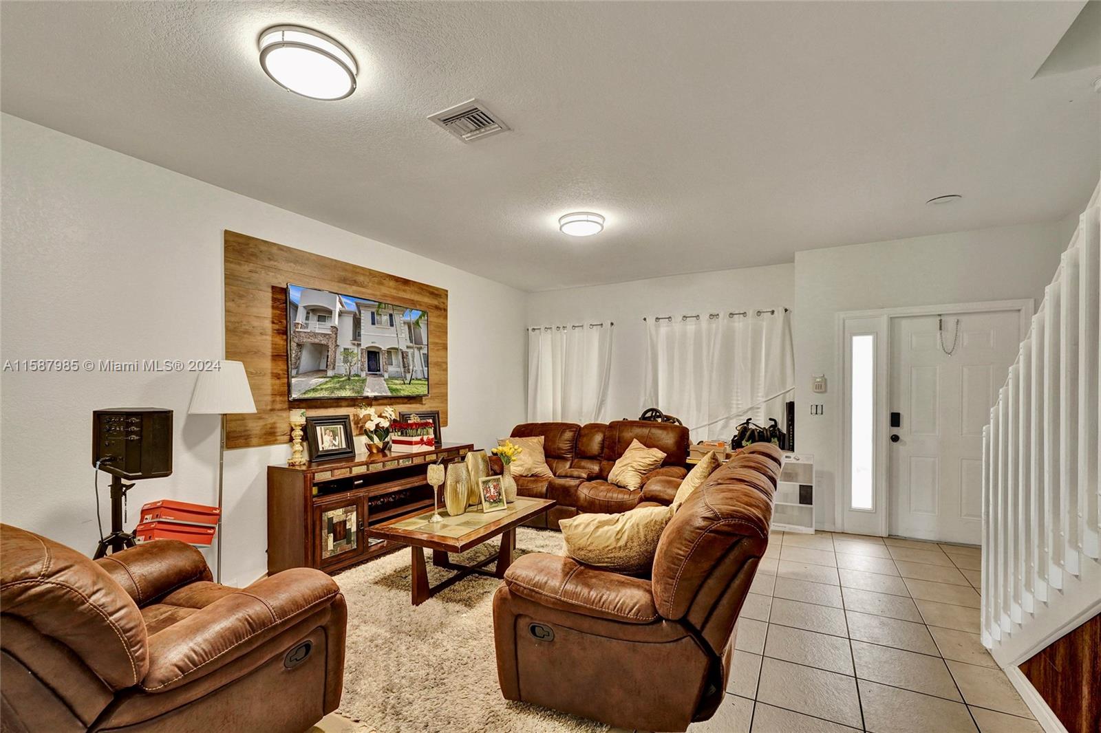 8271 Southwest 29th Street, Unit 103 Miramar, FL 33025 - Photo 4 of 35