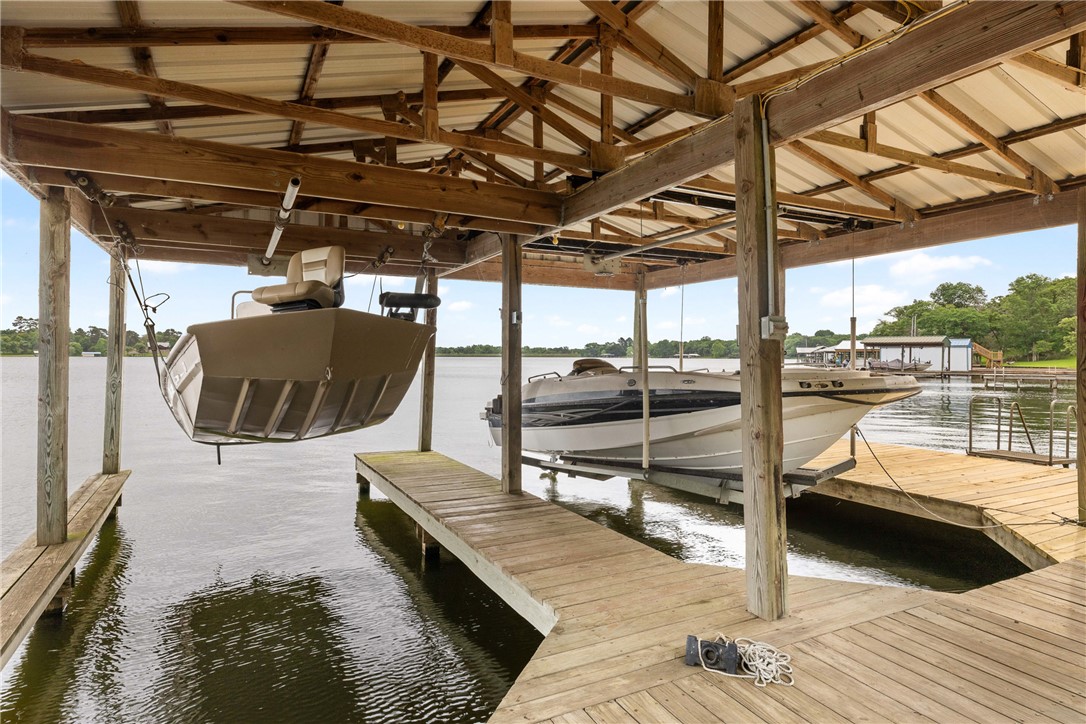 10959 Clyde Acord Road Franklin, TX 77856 - Photo 34 of 44 a view of a ocean from a balcony