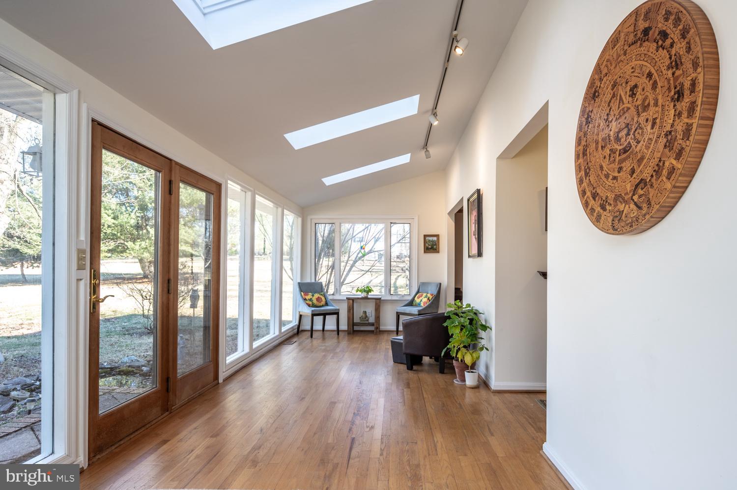 6582 Guilford Road Clarksville, MD 21029 - Photo 13 of 47