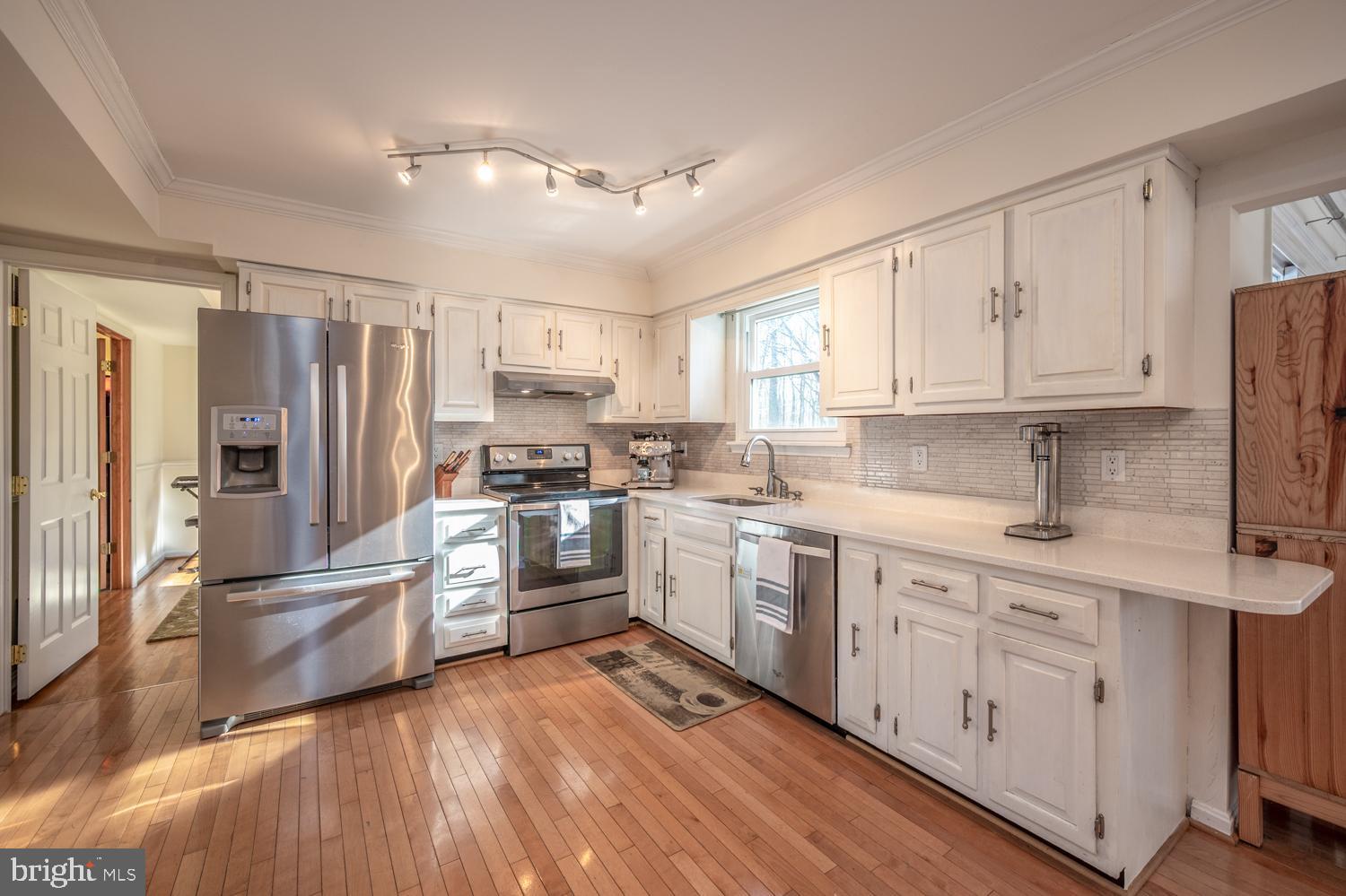 6582 Guilford Road Clarksville, MD 21029 - Photo 5 of 47