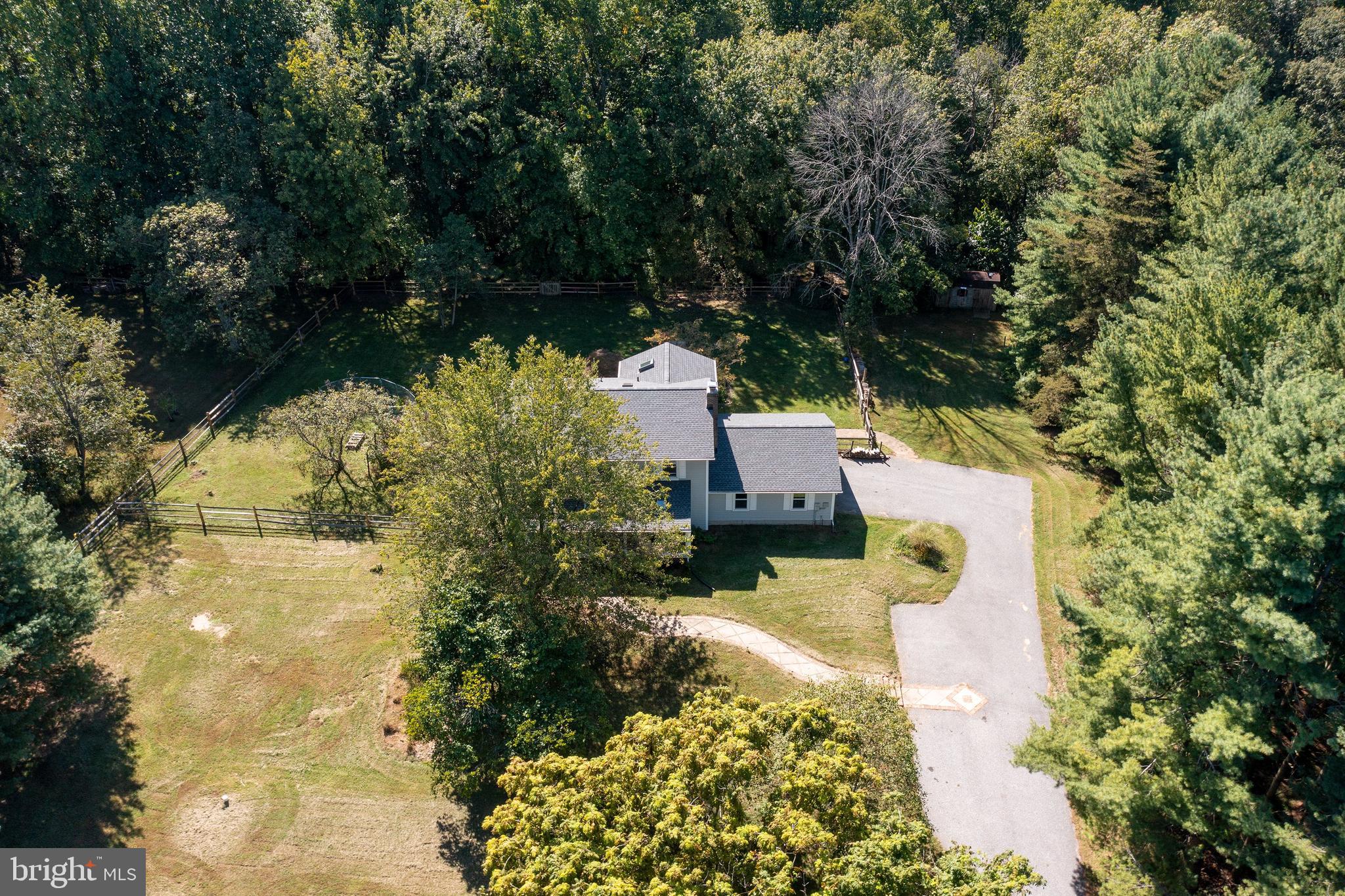 6582 Guilford Road Clarksville, MD 21029 - Photo 10 of 47