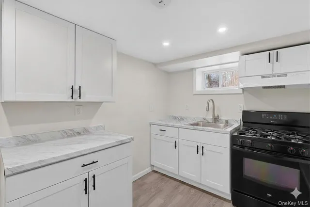 $2,000 | 149 Lewis Lane, Unit 3, Wallkill, NY 12589