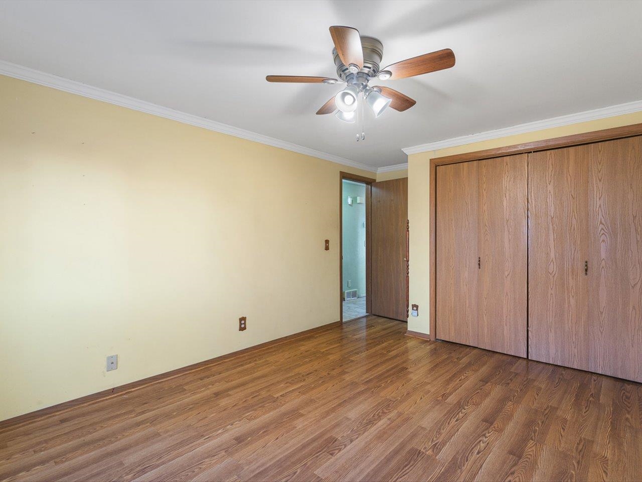 1092 Winborne Road Lake Summerset, IL 61019 - Photo 14 of 34 a view of an empty room with wooden floor