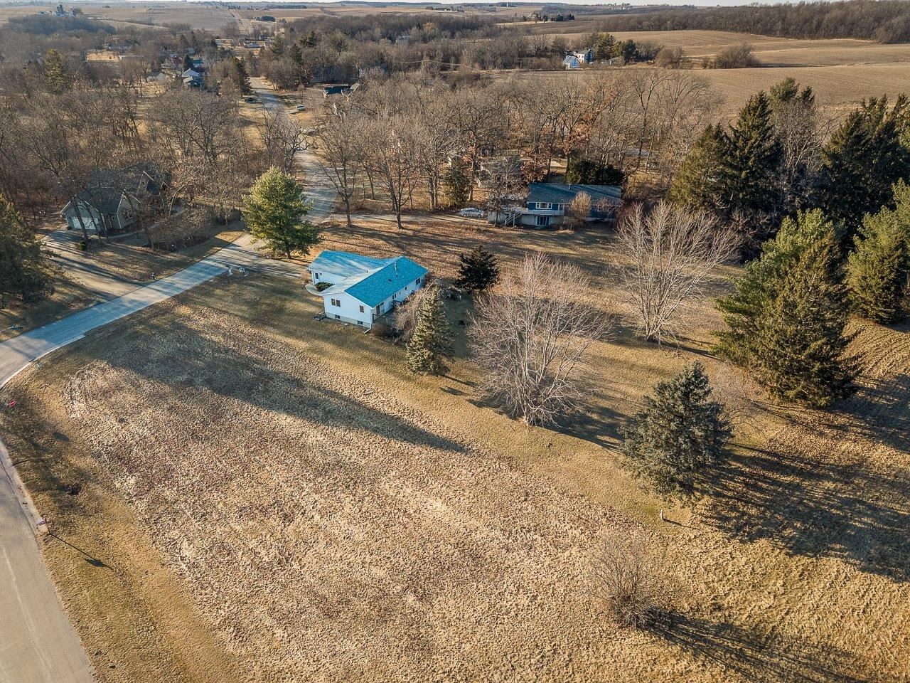 1092 Winborne Road Lake Summerset, IL 61019 - Photo 31 of 34 a view of a town with trees
