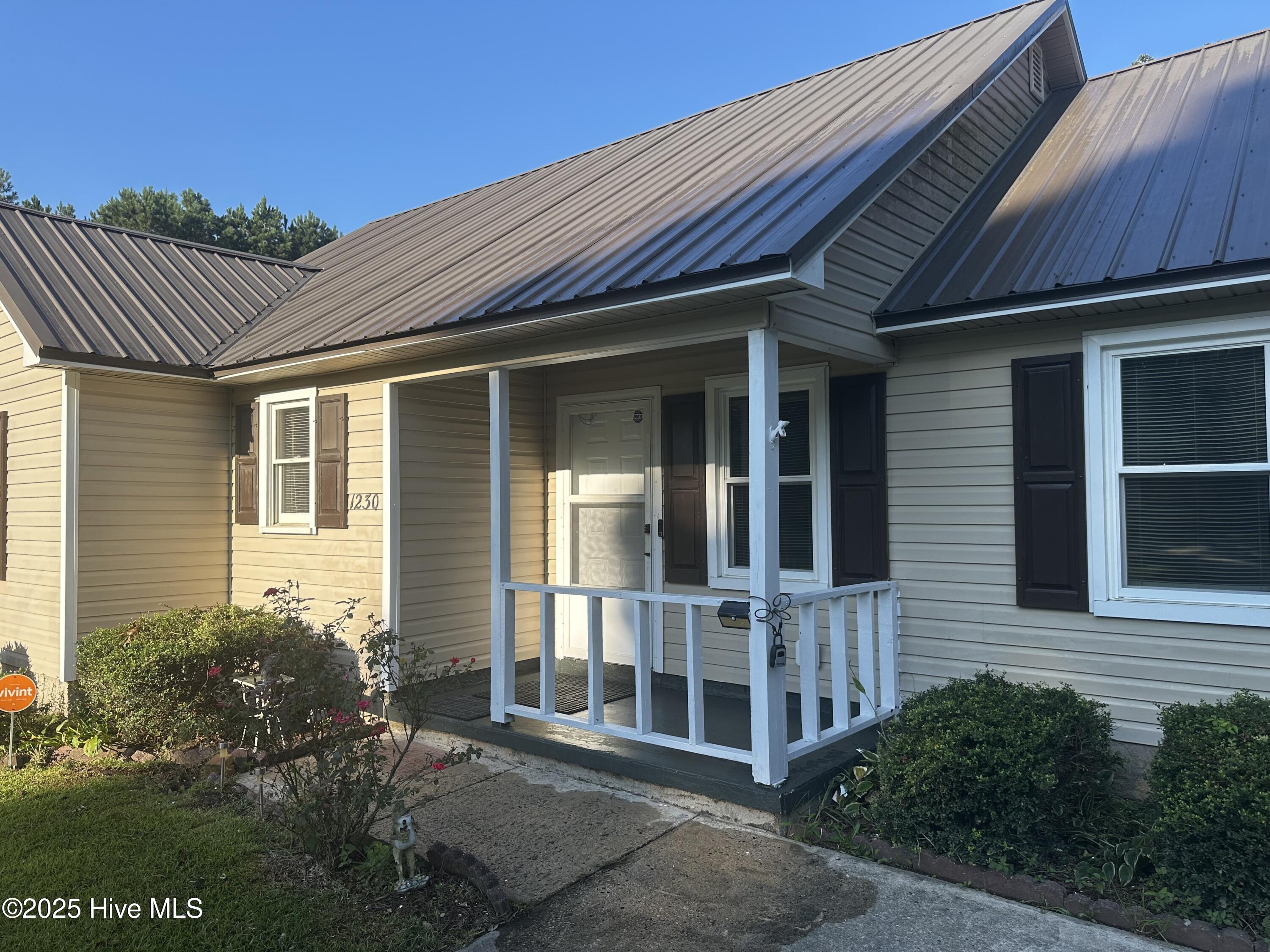 1230 Springfield Road Rocky Mount, NC 27801 - Photo 3 of 24 IMG_9432