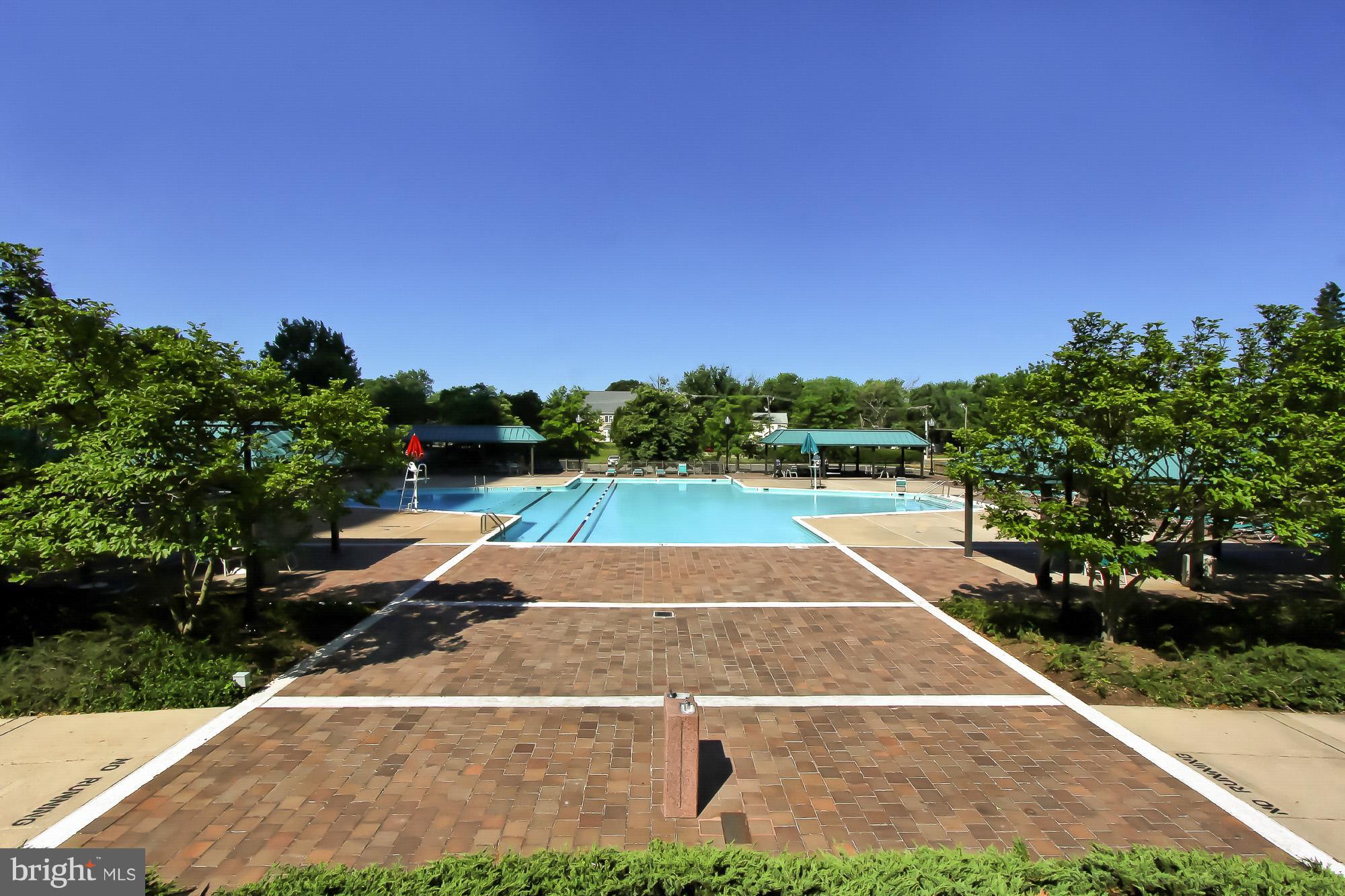 5501 Seminary Road, Unit 314S Falls Church, VA 22041 - Photo 29 of 30 a view of a tennis court