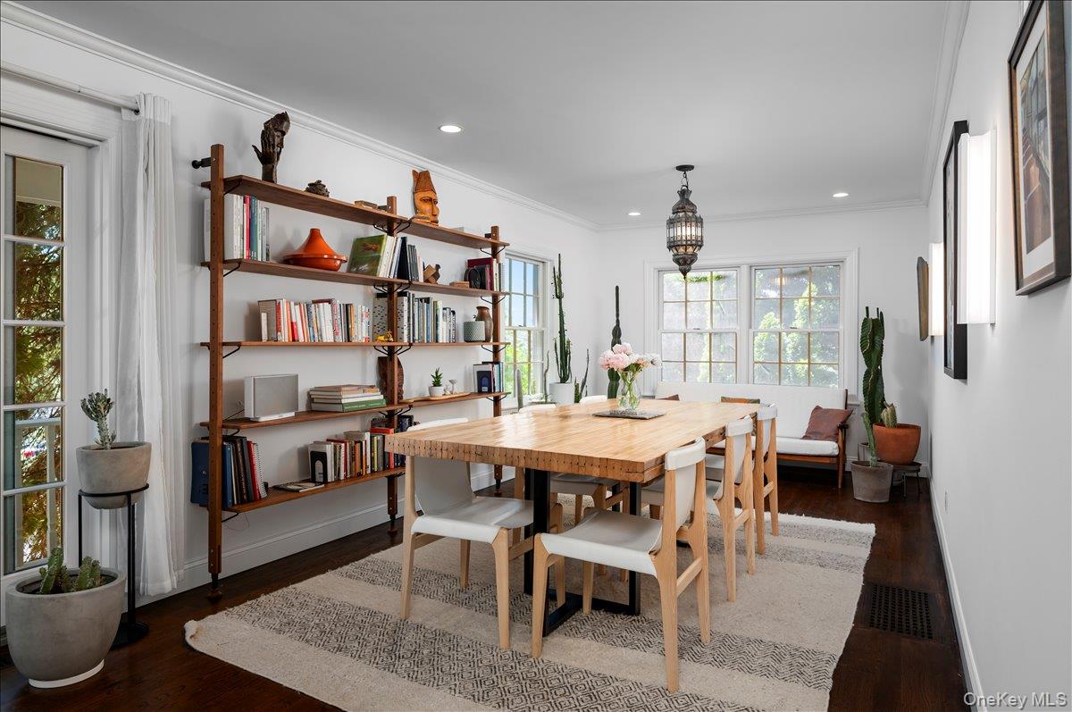 80 Maple Avenue Rye, NY 10580 - Photo 12 of 37 The Dining Room