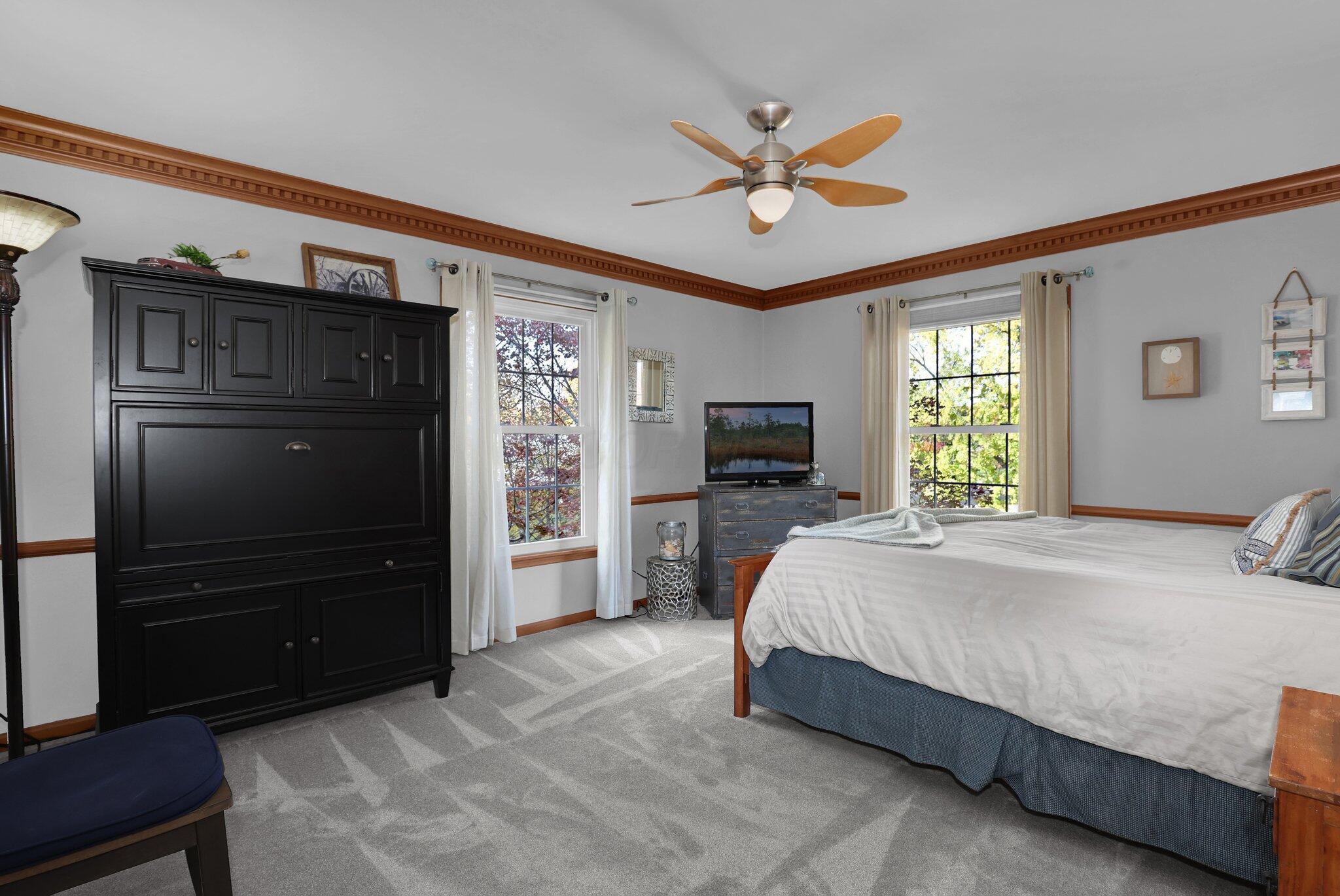 2060 Pinebrook Road Columbus, OH 43220 - Photo 14 of 45 15-web-or-mls-2060-pinebrook-rd