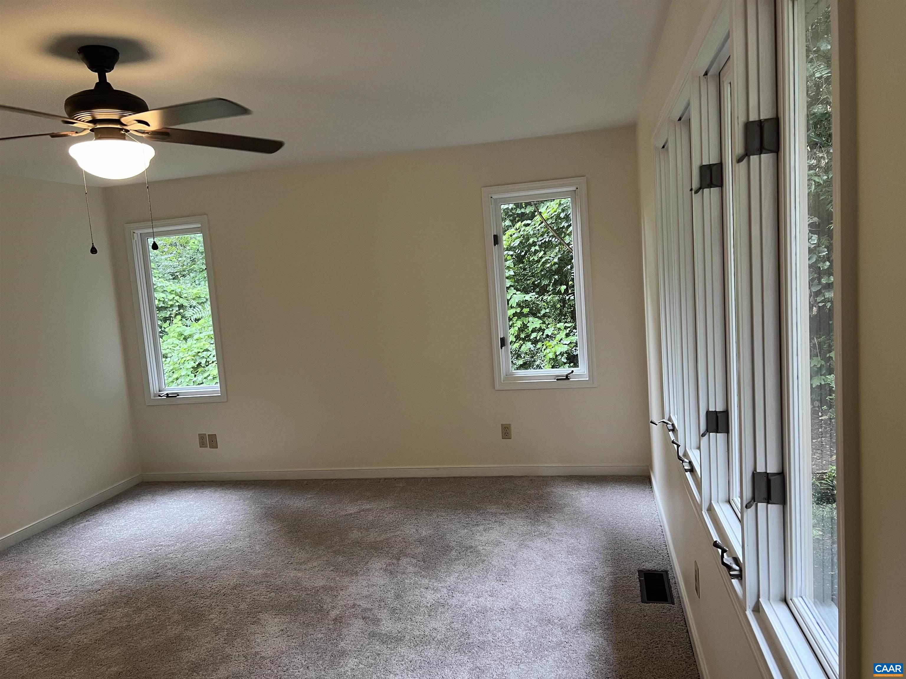 14150 James River Road Lovingston, VA 22949 - Photo 18 of 54 Main bedroom