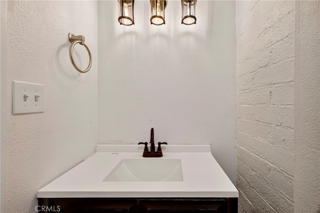 351 2nd Street Hamilton City, CA 95951 - Photo 18 of 52 a bathroom with a sink