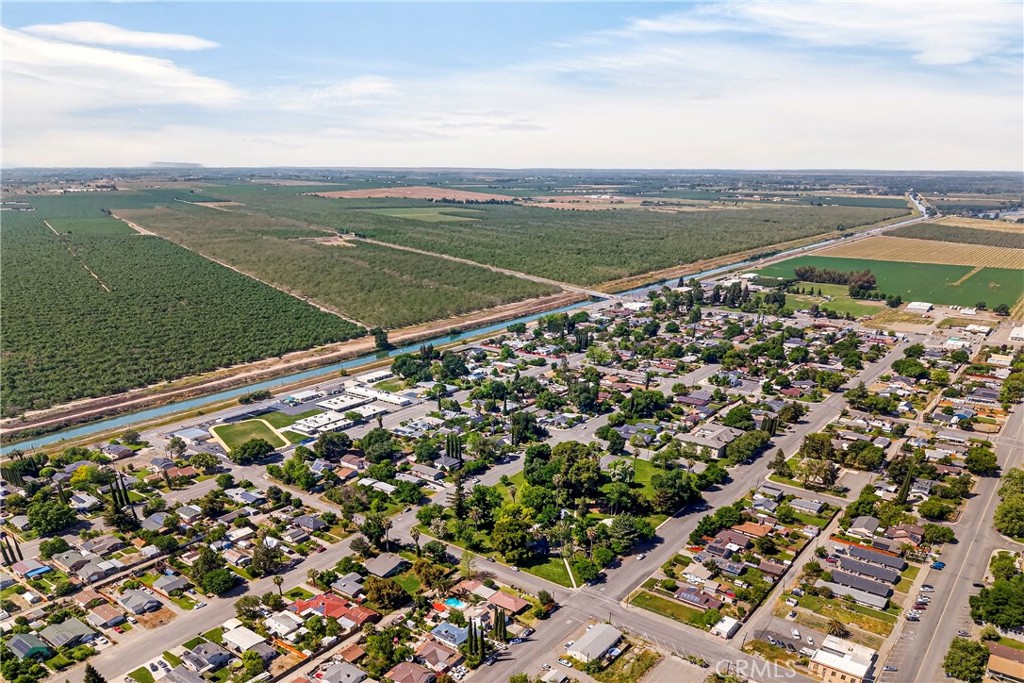 351 2nd Street Hamilton City, CA 95951 - Photo 43 of 52 a view of a balcony with an outdoor space