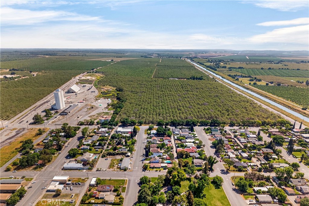 351 2nd Street Hamilton City, CA 95951 - Photo 47 of 52 an aerial view of a city
