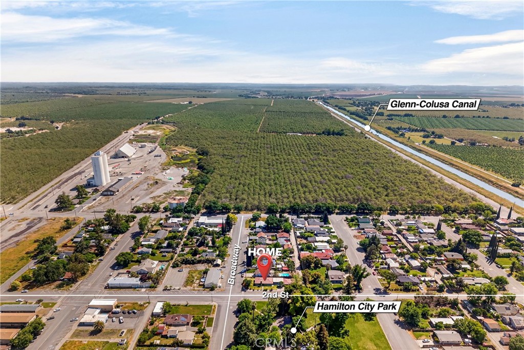 351 2nd Street Hamilton City, CA 95951 - Photo 48 of 52 a view of a city and an ocean view
