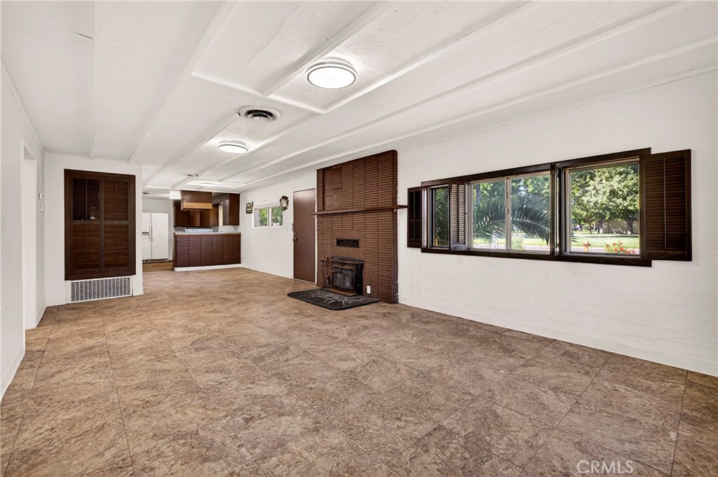 351 2nd Street Hamilton City, CA 95951 - Photo 9 of 52 a view of a livingroom with an empty space and window