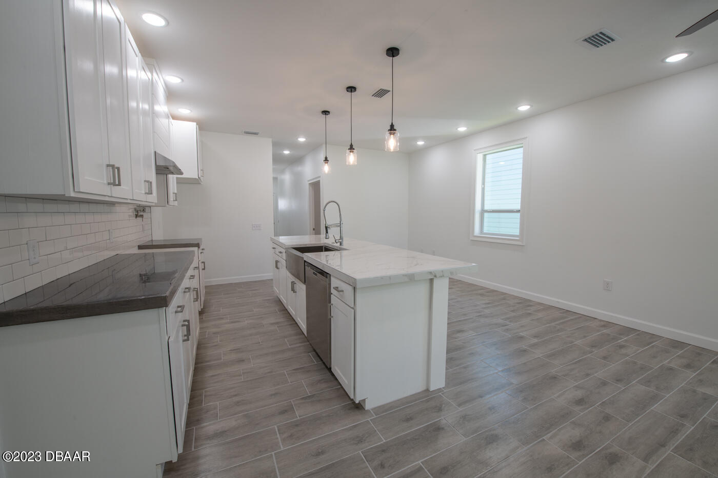 1047 Deer Springs Road Port Orange, FL 32129 - Photo 16 of 52 _DSC4094