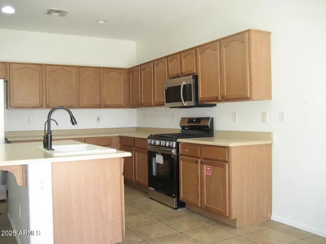 $3,000 | 351 North Cottonwood Street, Chandler, AZ 85225