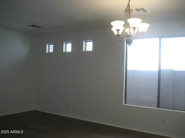 $3,000 | 351 North Cottonwood Street, Chandler, AZ 85225