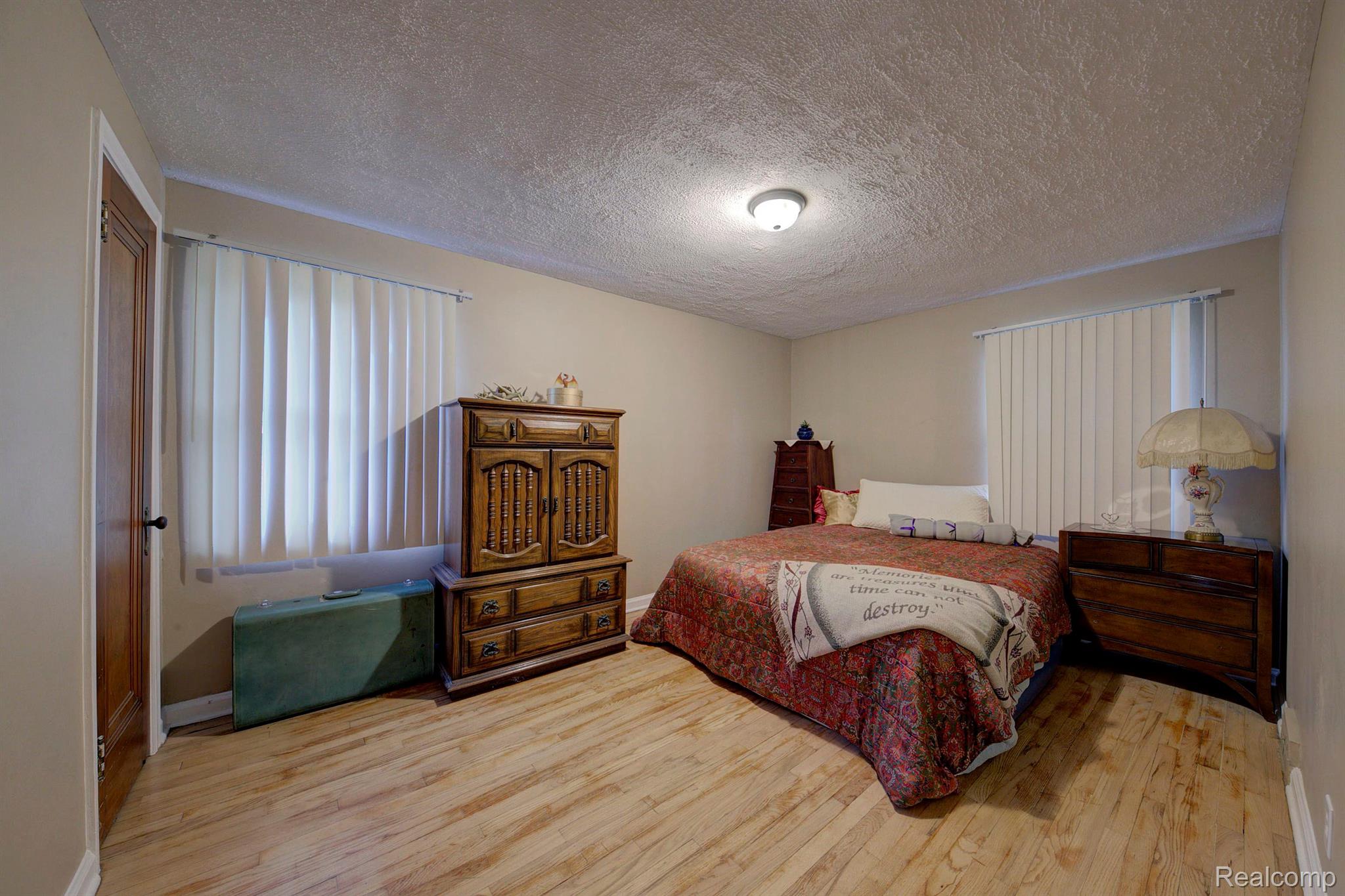 167 Mohawk Road Pontiac, MI 48341 - Photo 38 of 63 Gallery Image 38
