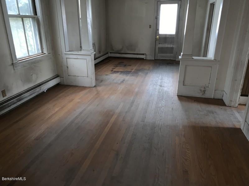 459 State Road North Adams, MA 01247 - Photo 10 of 19 IMG_6493