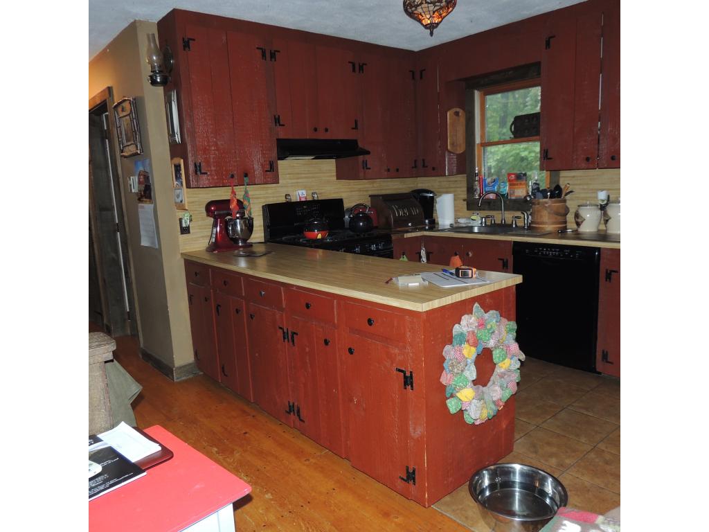 214 Fay Boyden Road Wardsboro, VT 05360 - Photo 12 of 19