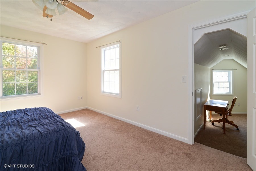 14 Island View Road Narragansett, RI 02882 - Photo 12 of 15