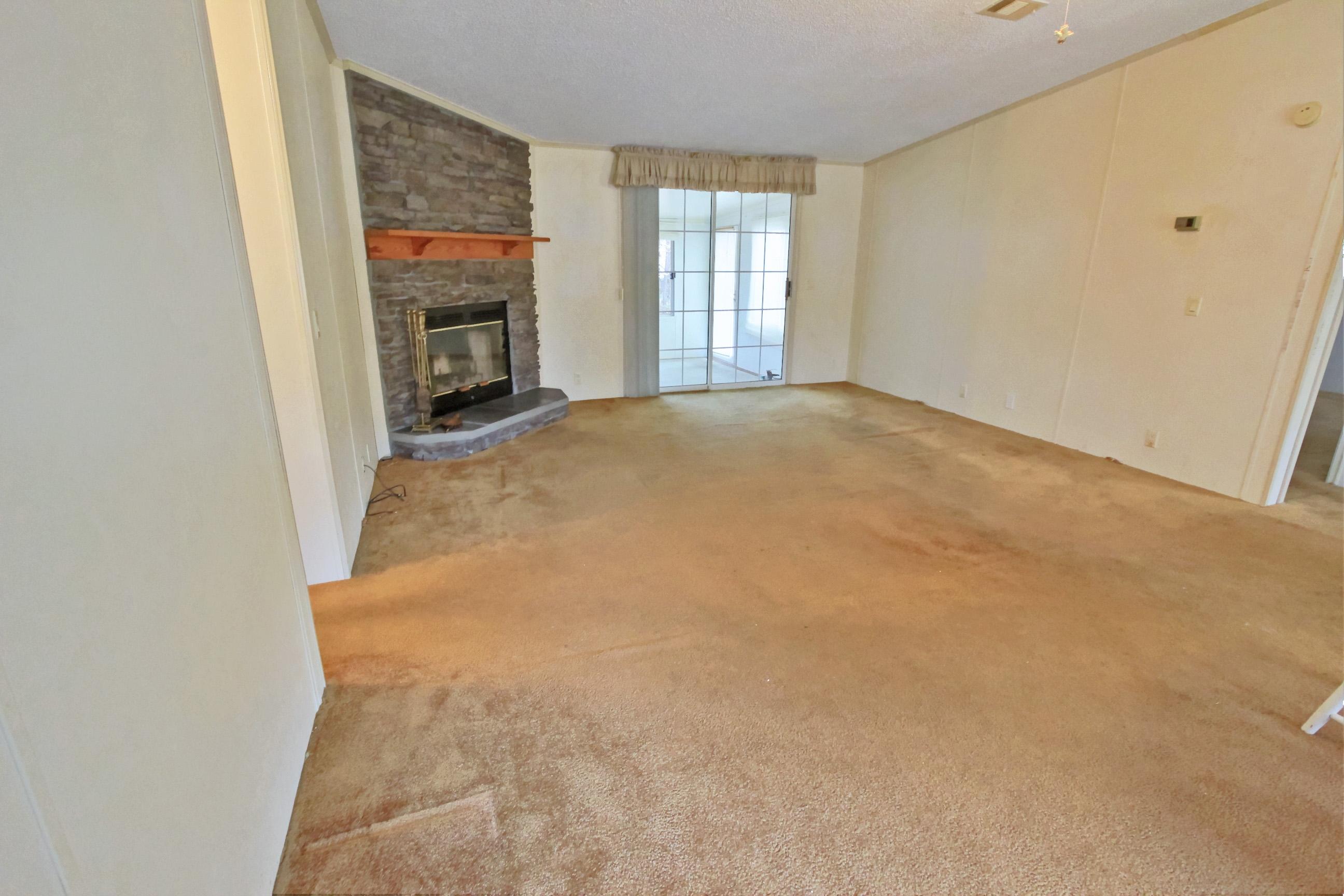 224 Grapevine Road Summerville, SC 29483 - Photo 2 of 14 2