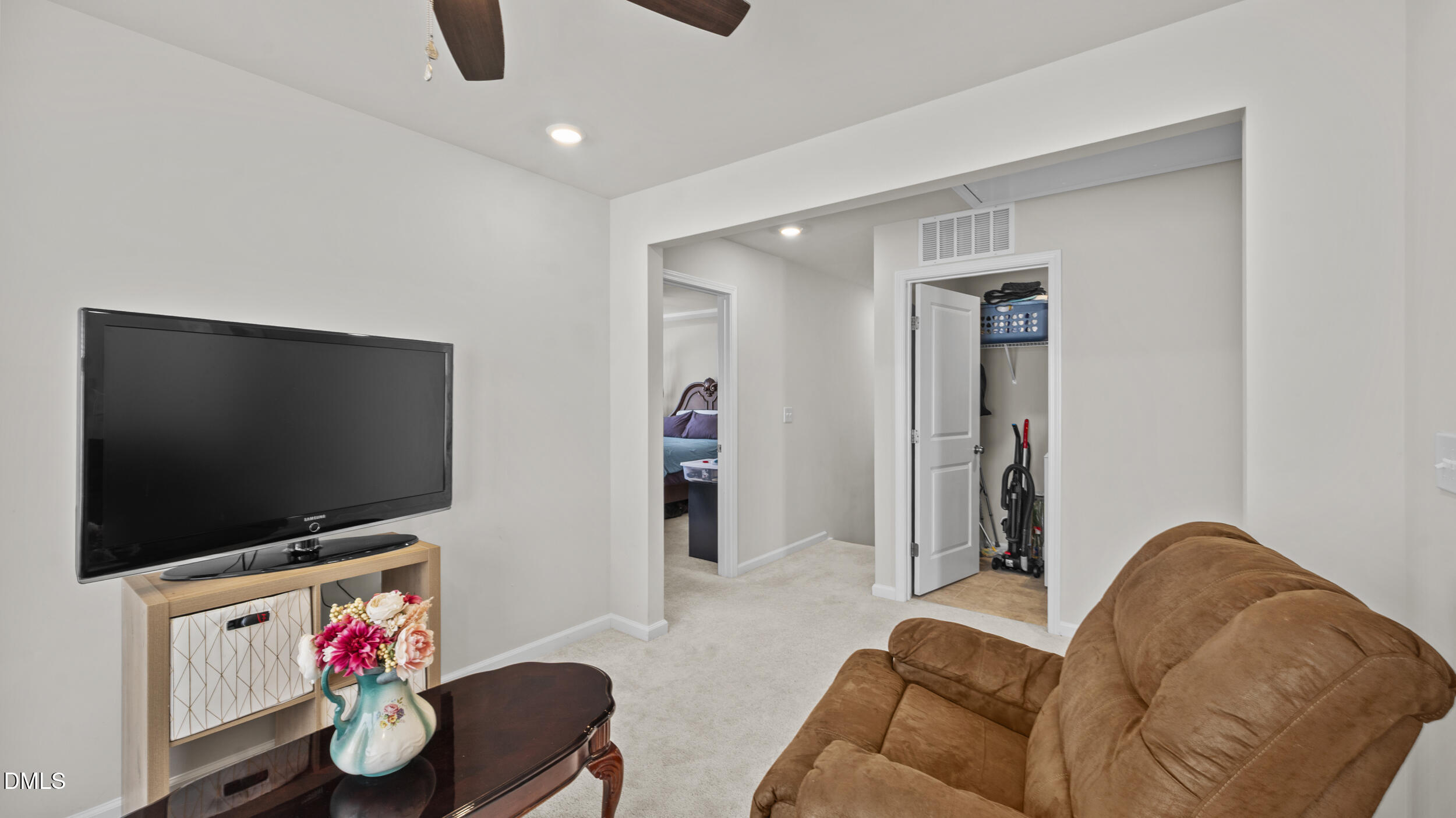 333 Glacier Lk Drive Raleigh, NC 27610 - Photo 14 of 32 18__dsc5950