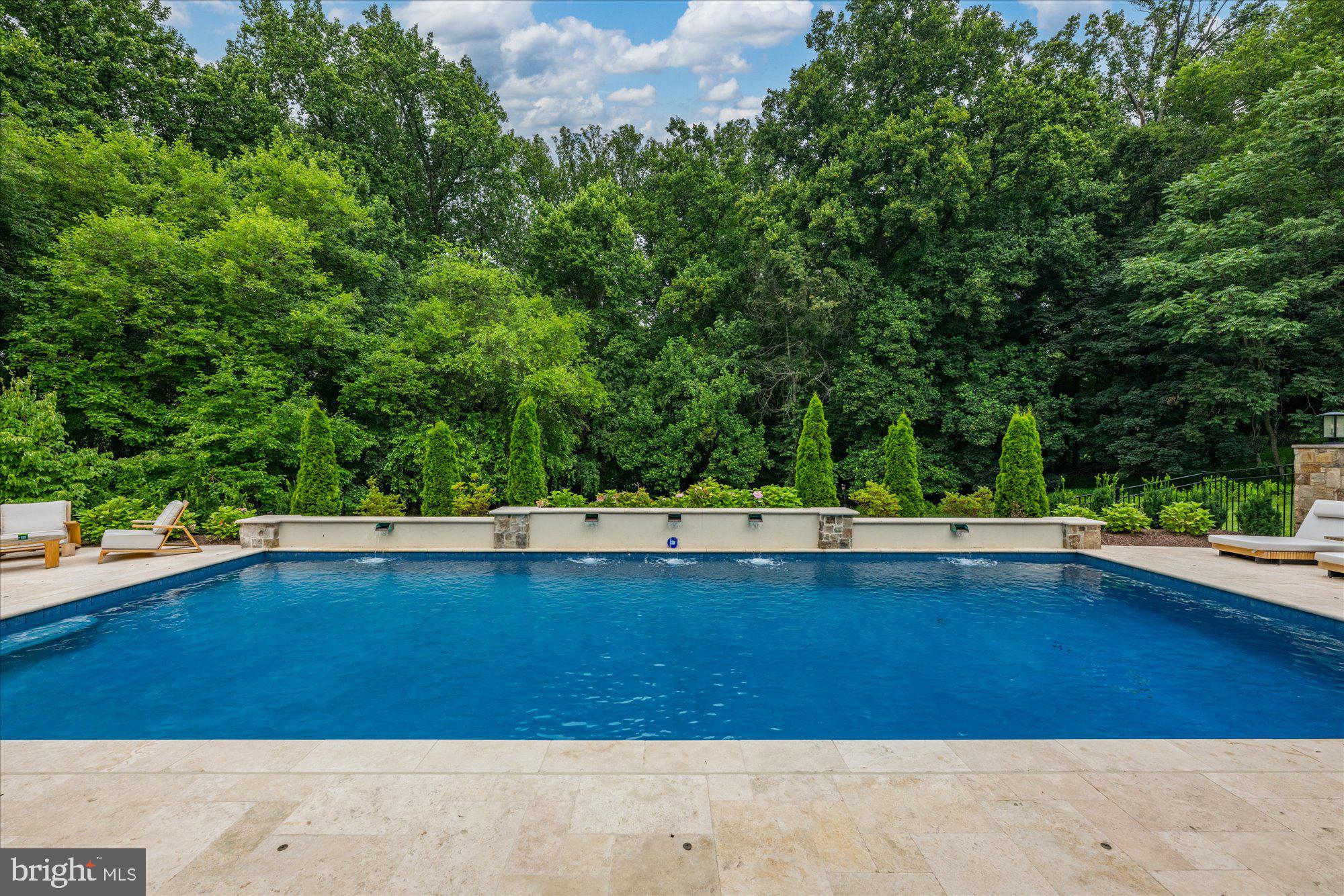8402 Rapley Ridge Lane Potomac, MD 20854 - Photo 14 of 22 Gallery Image 14