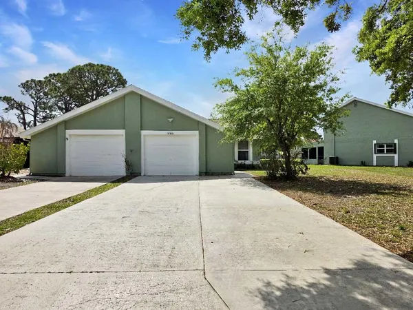 $1,850 | 1480 Southeast Rivergreen Circle, Port St. Lucie, FL 34952