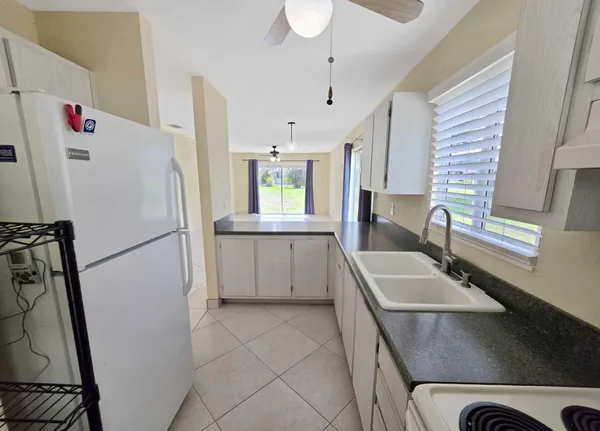 $1,850 | 1480 Southeast Rivergreen Circle, Port St. Lucie, FL 34952