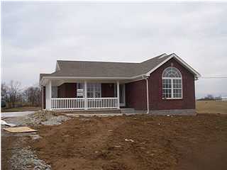 1435 Lawrenceburg Road Bloomfield, KY 40008 - Photo 1 of 1 Primary Photo