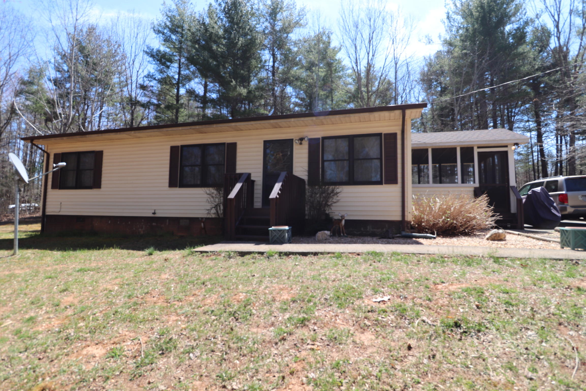 1658 Dugspur Road Callaway, VA 24067 - Photo 3 of 35 front view of a house with a yard