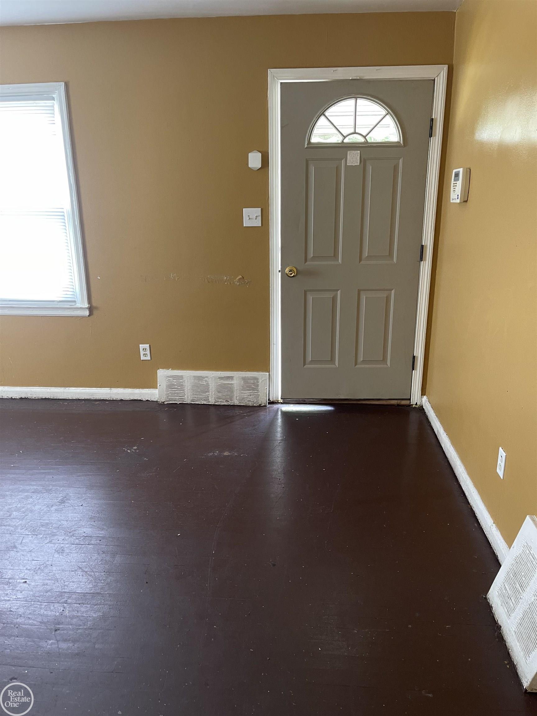 8220 Fielding Street Detroit, MI 48228 - Photo 2 of 14