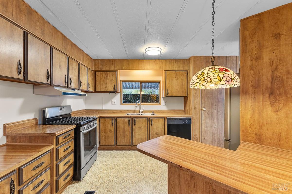 5763 Mobile Drive Santa Rosa, CA 95403 - Photo 5 of 18