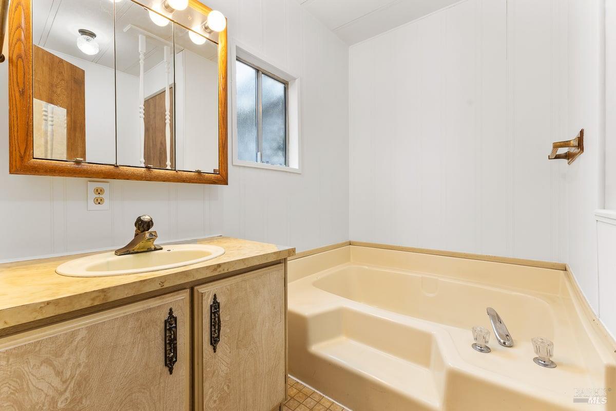 5763 Mobile Drive Santa Rosa, CA 95403 - Photo 8 of 18