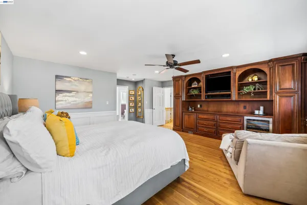 $1,899,000 | 5207 Crestline Way, Pleasanton, CA 94566