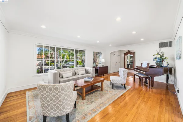 $1,899,000 | 5207 Crestline Way, Pleasanton, CA 94566