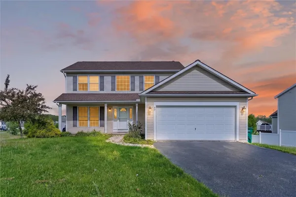 $329,900 | 80 Longton Place, Henrietta, NY 14586