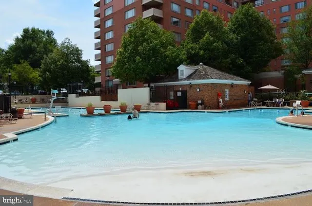 $134,900 | 1111 Arlington Boulevard, Unit 432, Arlington, VA 22209
