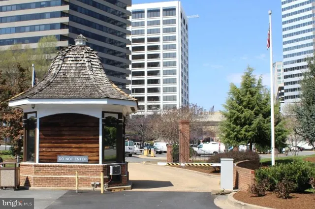 $134,900 | 1111 Arlington Boulevard, Unit 432, Arlington, VA 22209