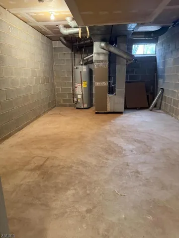 a view of a storage & utility room