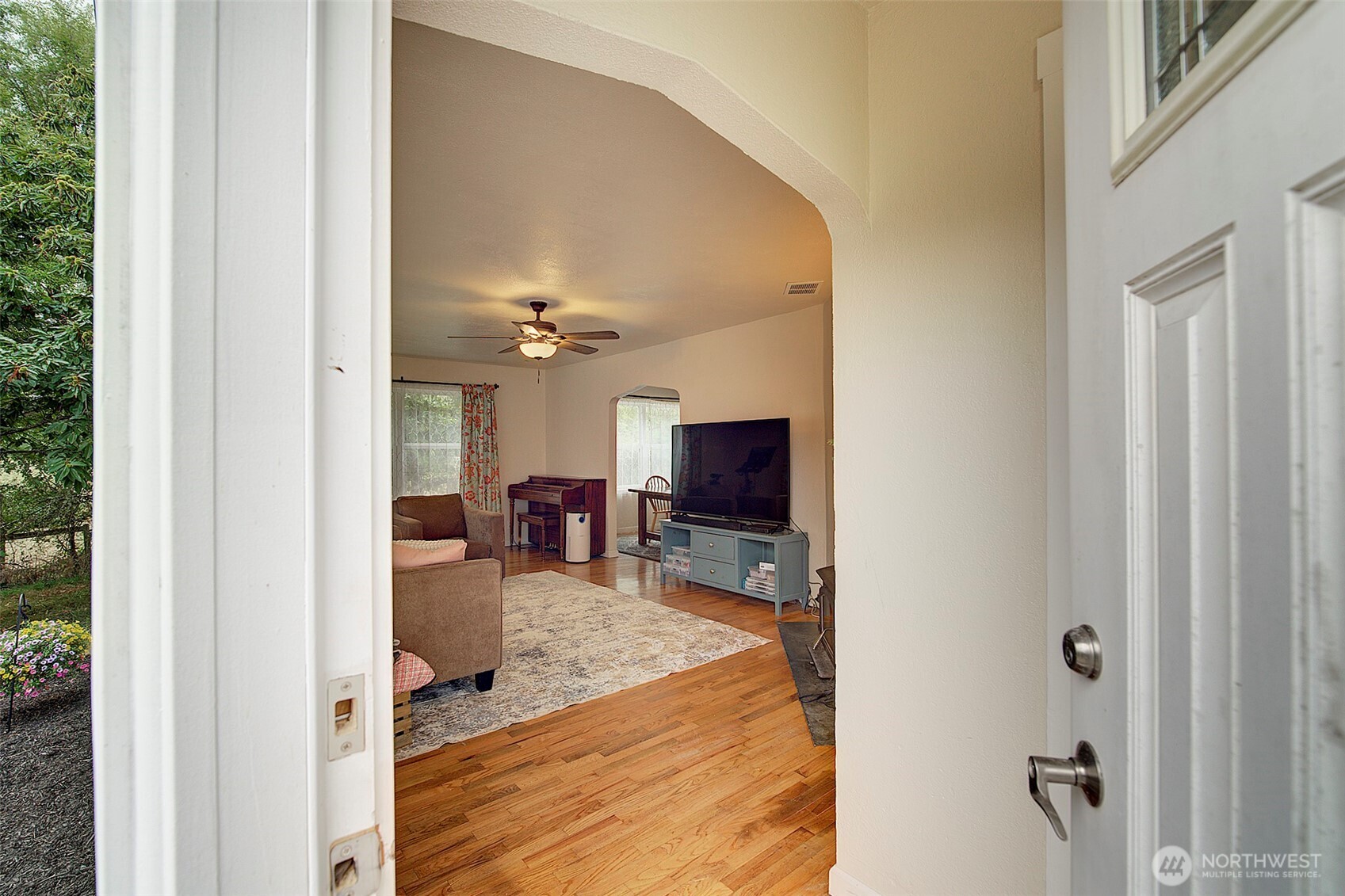 31612 8th Avenue South Roy, WA 98580 - Photo 11 of 40 a view of a livingroom with wooden floor and furniture