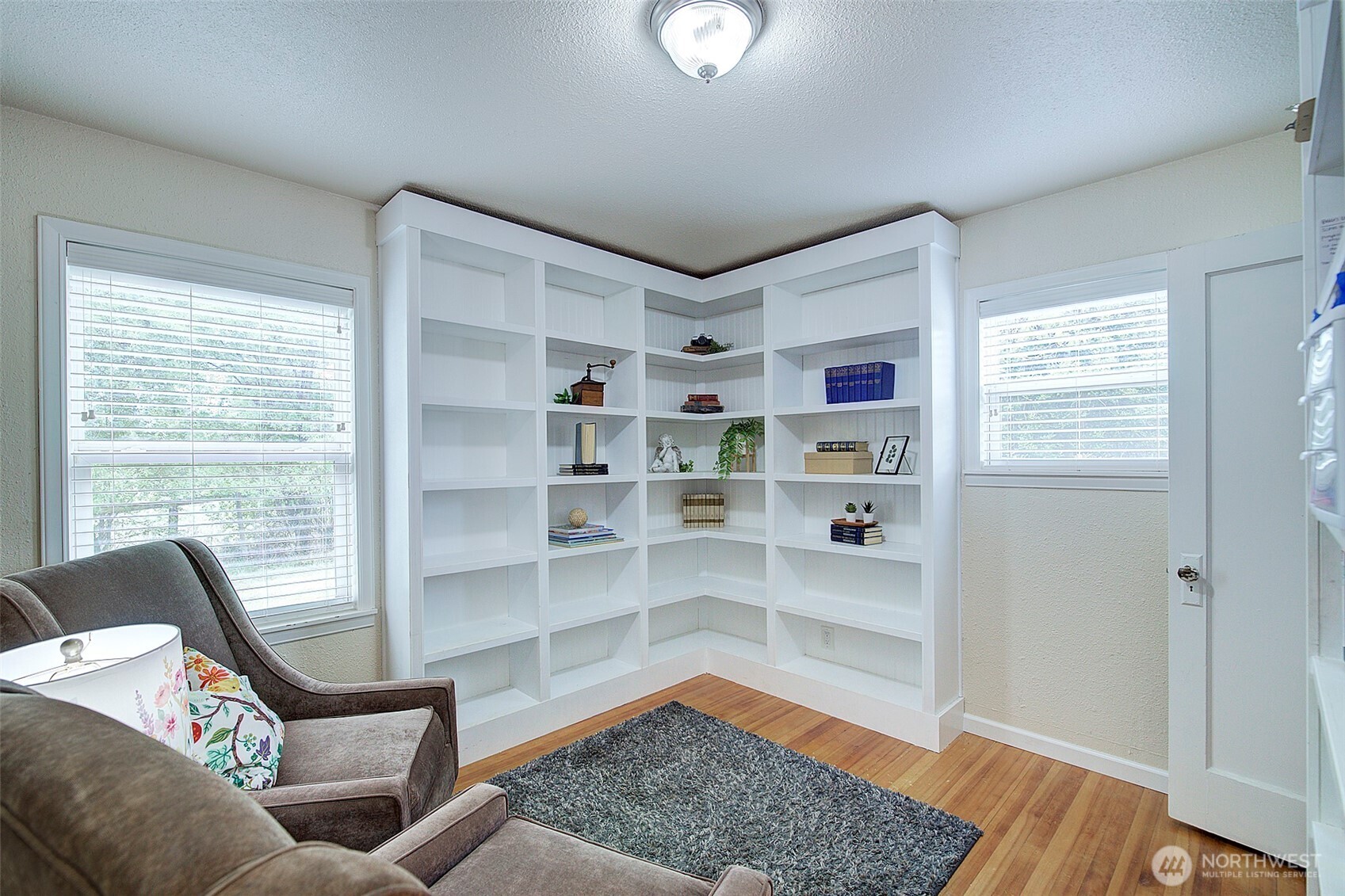 31612 8th Avenue South Roy, WA 98580 - Photo 24 of 40 a living room with furniture and a window