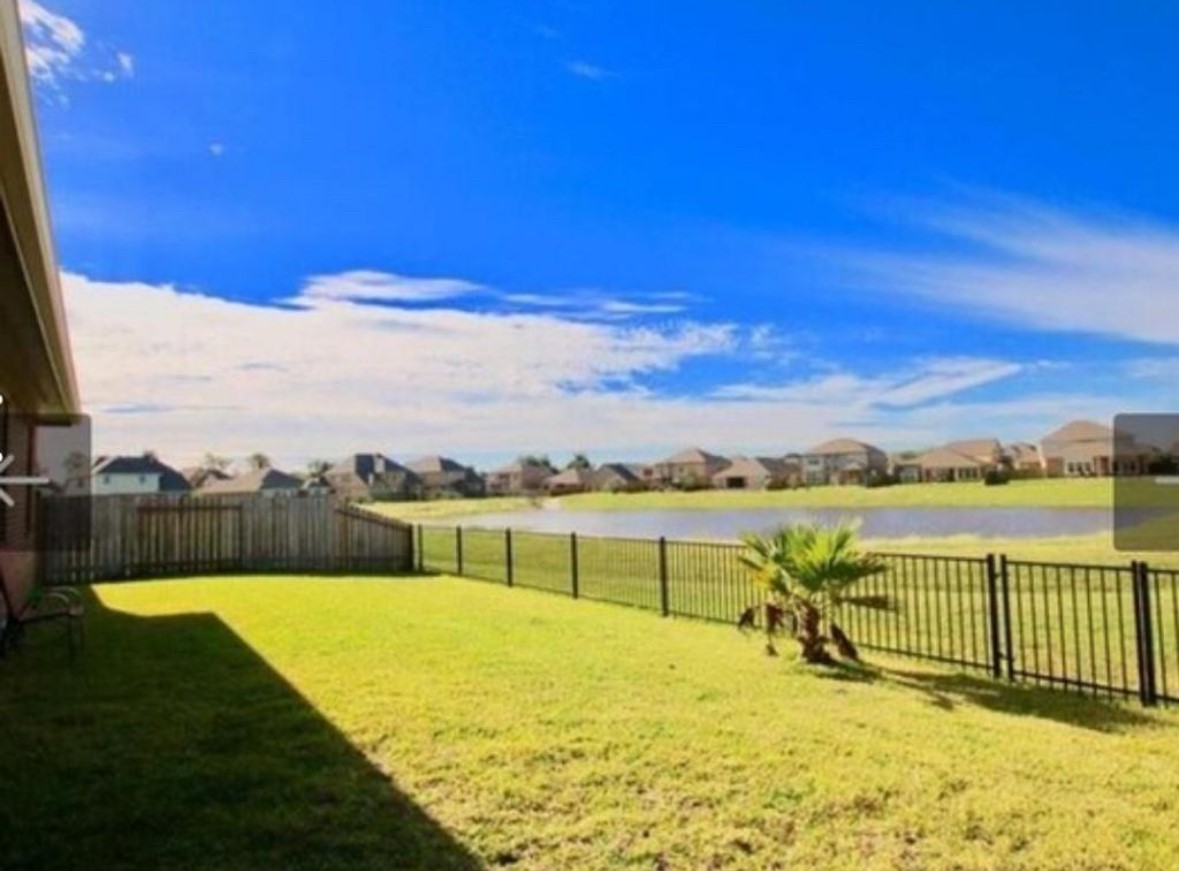 2227 Leonetti Lane Rosenberg, TX 77471 - Photo 12 of 16 Backyard facing the lake