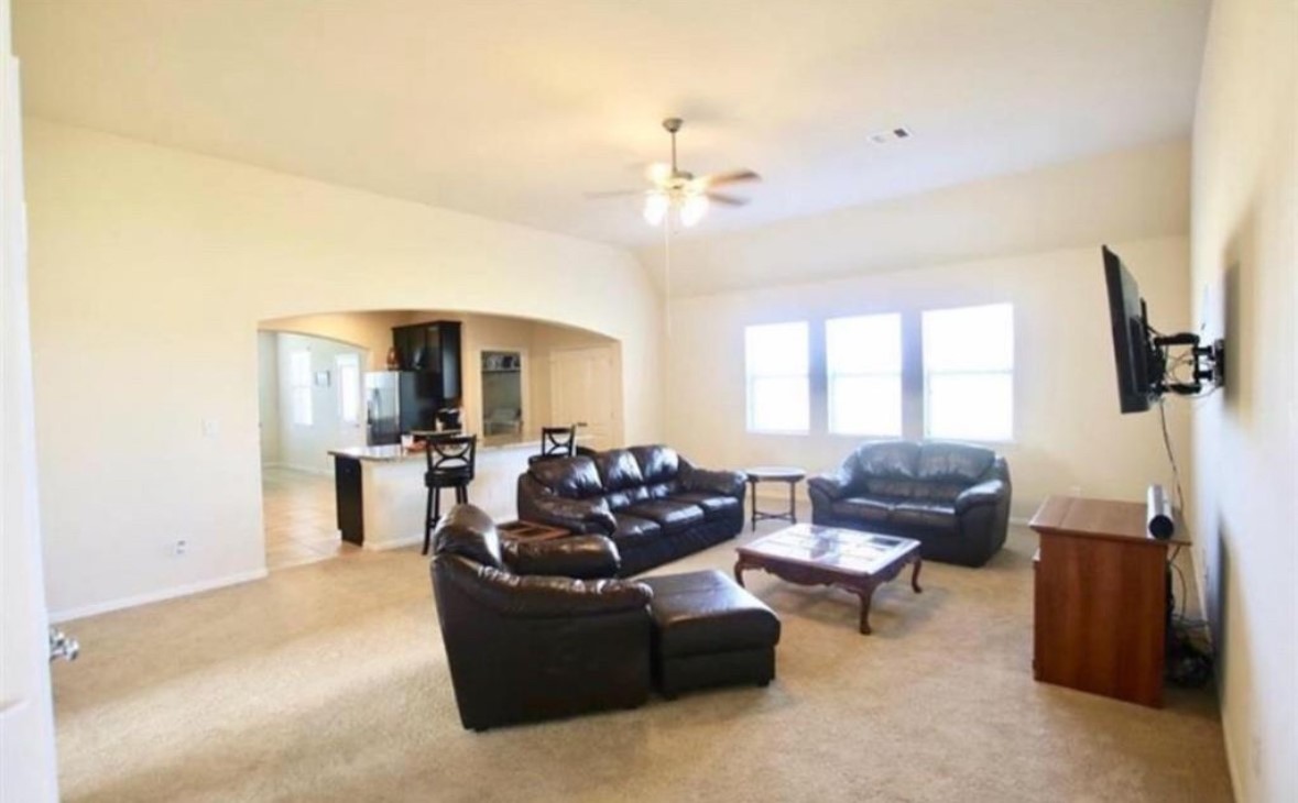 2227 Leonetti Lane Rosenberg, TX 77471 - Photo 6 of 16 Living room